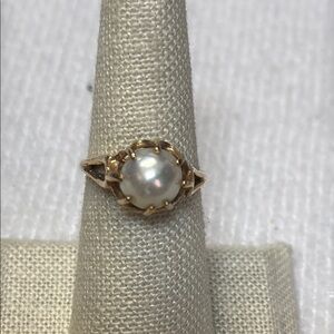 208434 14k pearl ring